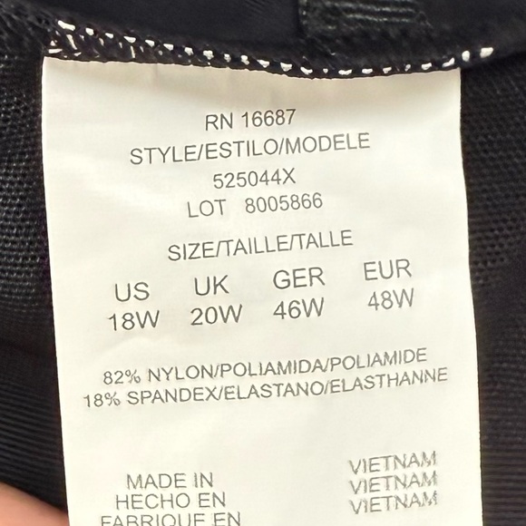 Swim Solutions Boyshorts Womens 18W Black Thigh Minimizer Swim Bottom New NWT - Picture 4 of 11